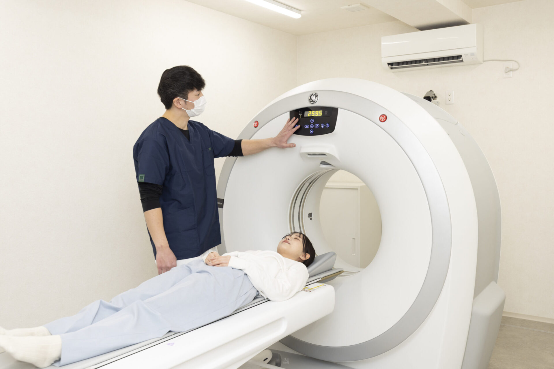 メインビジュアル02（PC）